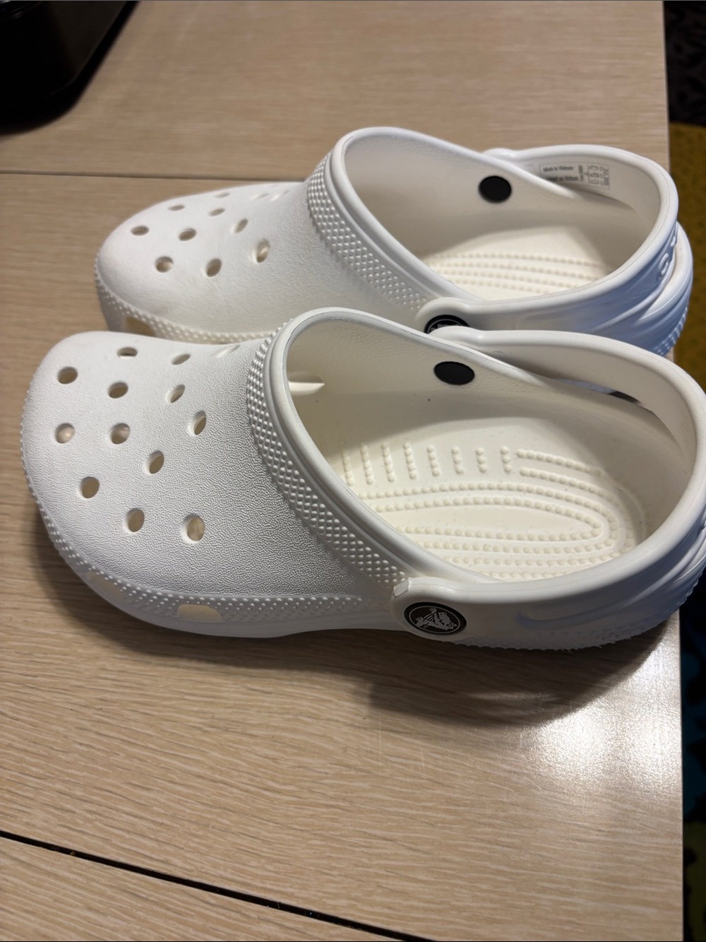 CROCS Kids White Classic Clog Sandals - Picture 2 of 4